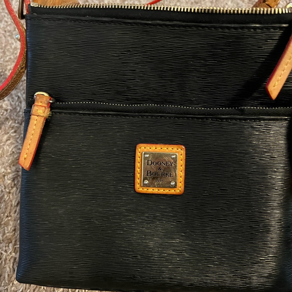 Dooney & Bourke cross body bag.